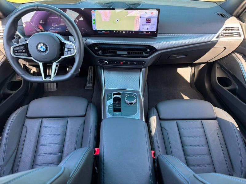 BMW 320i M Sport Flex - foto 9