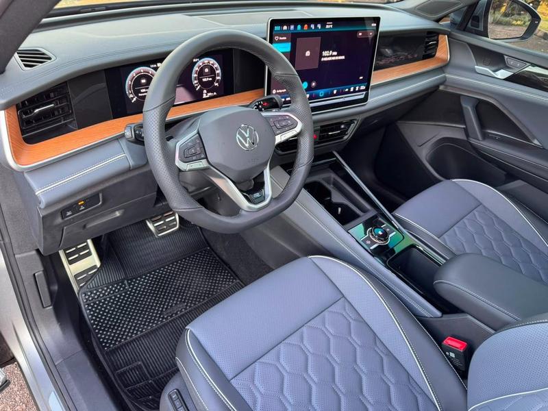 Volkswagen Tiguan R Line TSI 2.0 16V - foto 8