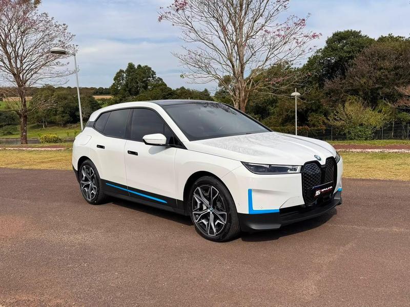 BMW Ix 2023 à venda