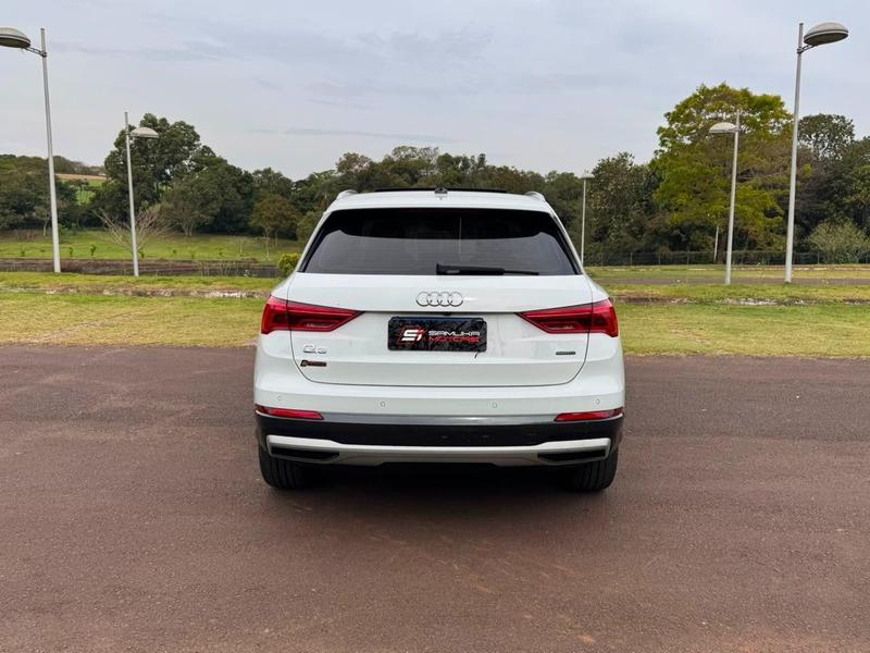 Audi Q3 Perf. Black 2.0 TFSI Tiptr. Quattro - foto 5