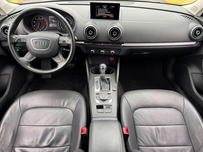 Audi A3 Spb 122cv - foto 9