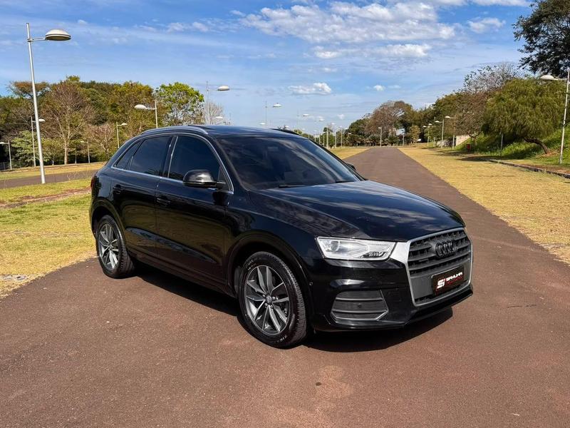 Audi Q3 2018 à venda