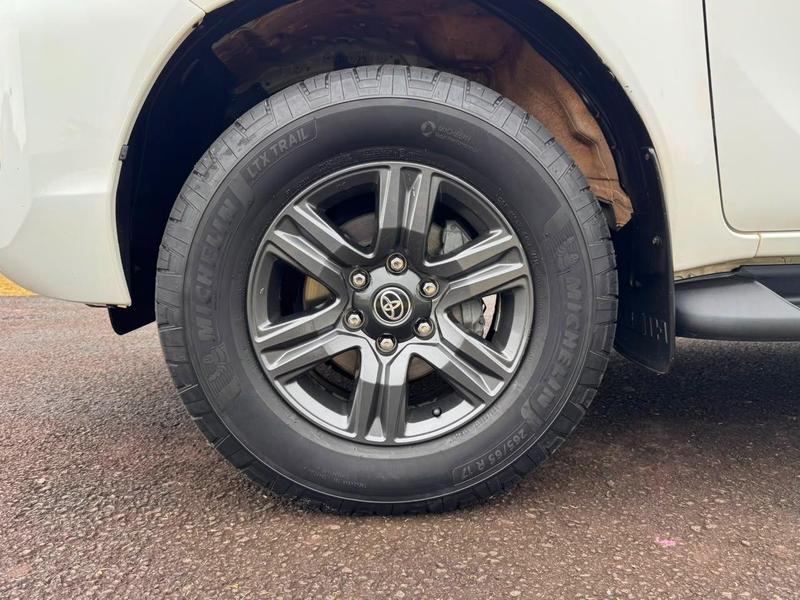 Toyota Hilux Sra 4fd - foto 13