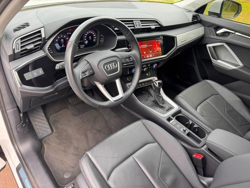 Audi Q3 2.0 TFSI - foto 8
