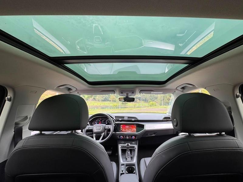 Audi Q3 2.0 TFSI - foto 11