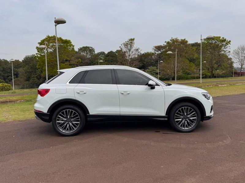 Audi Q3 2.0 TFSI - foto 7
