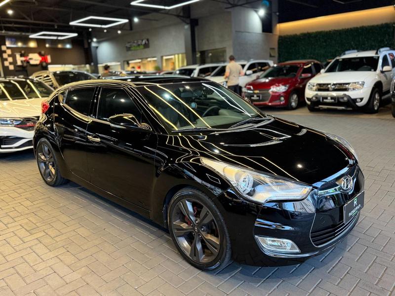 Hyundai Veloster - foto 3