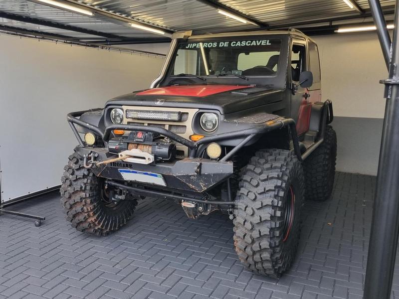 TROLLER T-4 4X4(RIGIDO) 2.8 2P