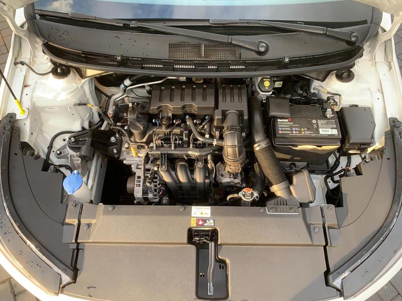 Hyundai HB20S Limited 1.0 Flex 12V Mec - foto 7