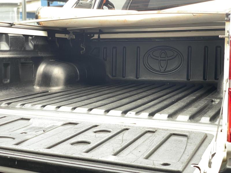 Toyota Hilux Cd4x2 Srv - foto 6