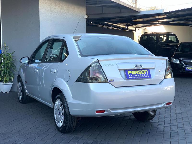 Ford Fiesta Sedan 1.6 Flex - foto 3