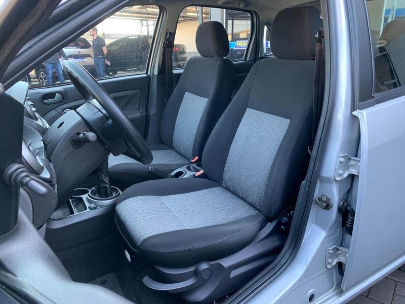 Ford Fiesta Sedan 1.6 Flex - foto 5