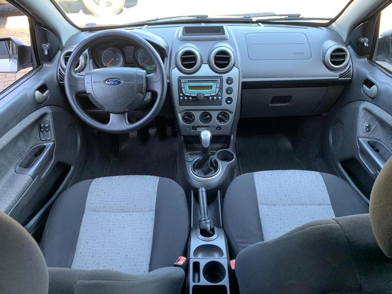 Ford Fiesta Sedan 1.6 Flex - foto 7