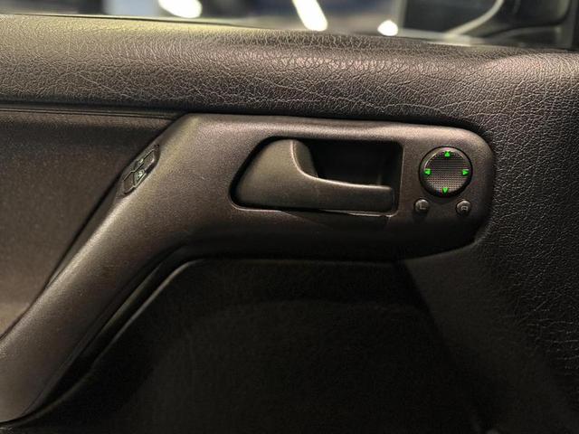 VOLKSWAGEN GOLF GLX 2.0 MI — foto 19