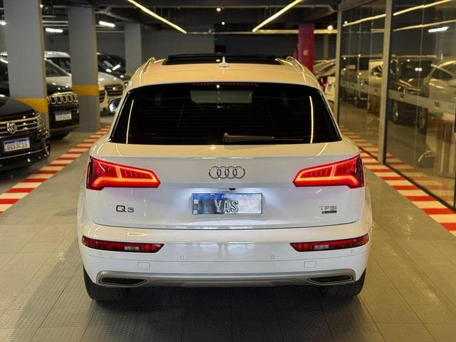 AUDI Q5 2.0TFSI — foto 5