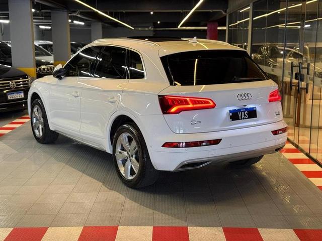AUDI Q5 2.0TFSI — foto 4