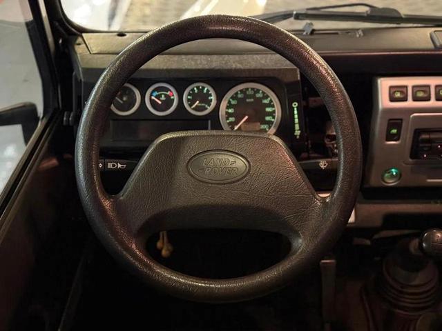 LAND ROVER DEFENDER 110 STANDARD — foto 20