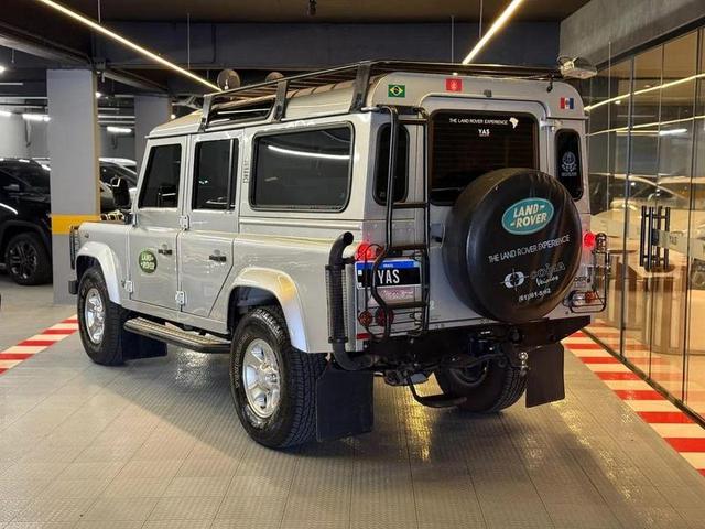 LAND ROVER DEFENDER 110 STANDARD — foto 4