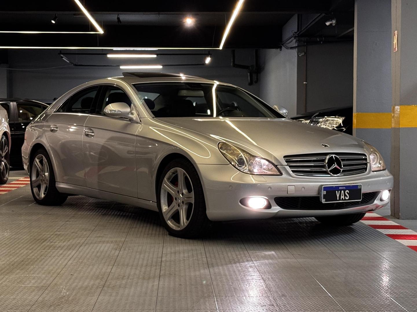 MERCEDES-BENZ CLS 500