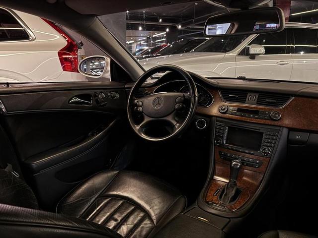 MERCEDES-BENZ CLS 500 — foto 16