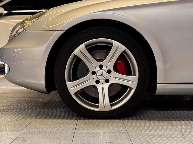 MERCEDES-BENZ CLS 500 — foto 9