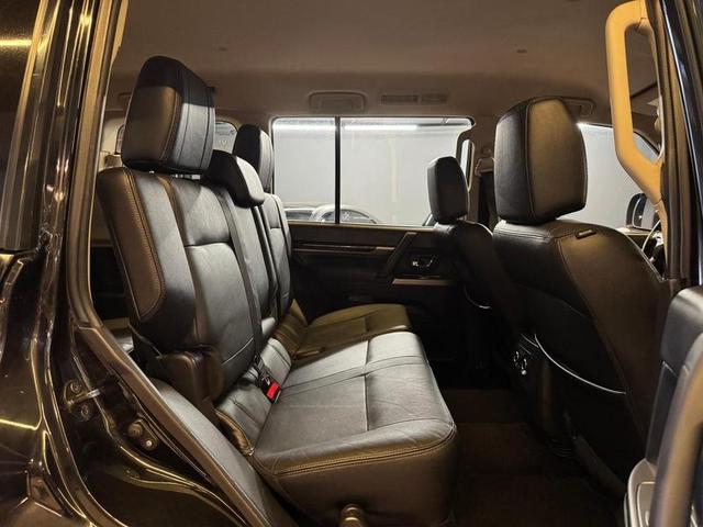 MITSUBISHI MMC PAJERO HPE 3.8 G — foto 12