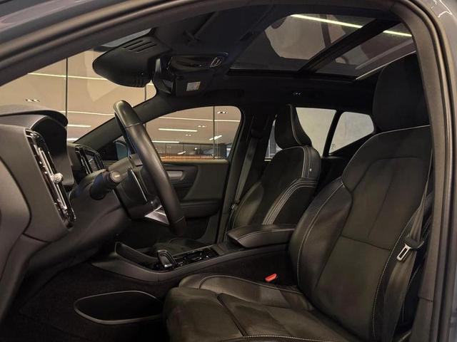 VOLVO XC40 T5 R-DESIGN — foto 11
