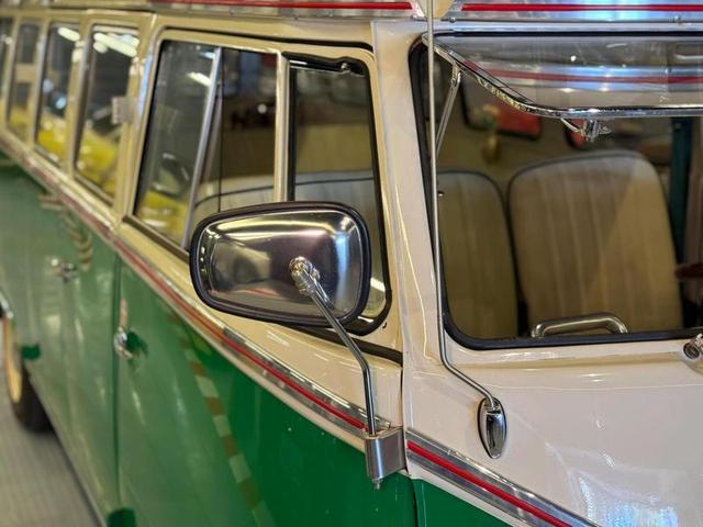 VOLKSWAGEN KOMBI — foto 9