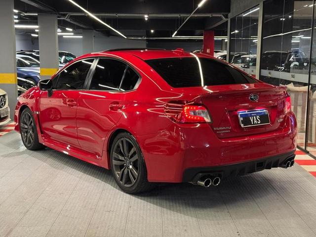 SUBARU WRX 2.0 — foto 4