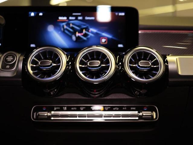 MERCEDES-BENZ AMG GLB35 4M — foto 16