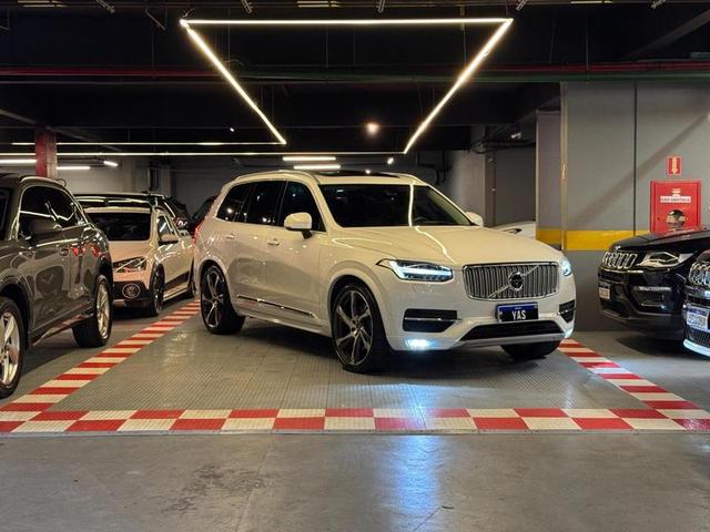 VOLVO XC90 D5 INSCRIPT — foto 1