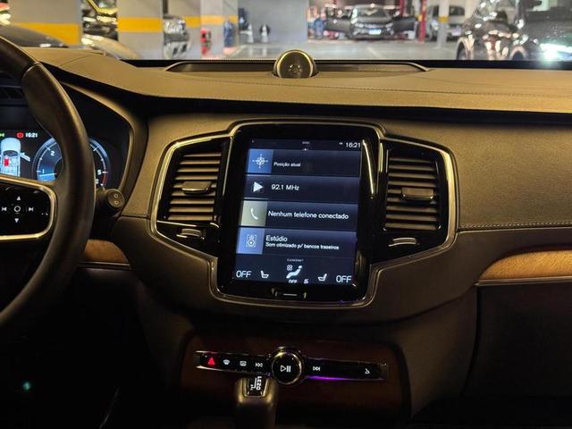 VOLVO XC90 D5 INSCRIPT — foto 19