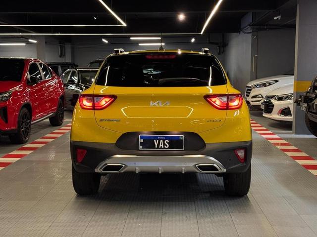 KIA STONIC MHEV SX — foto 5