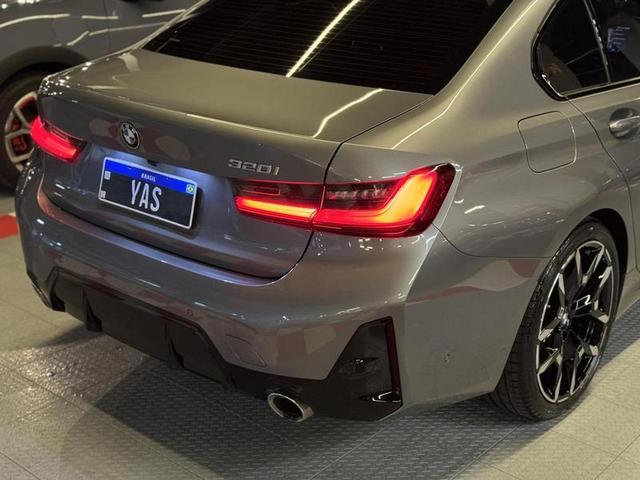 BMW 320I M SPORT FLEX — foto 8