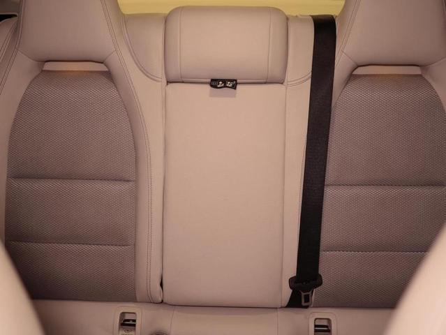 MERCEDES-BENZ CLA180 — foto 11