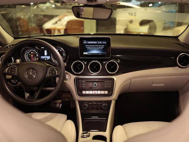MERCEDES-BENZ CLA180 — foto 12