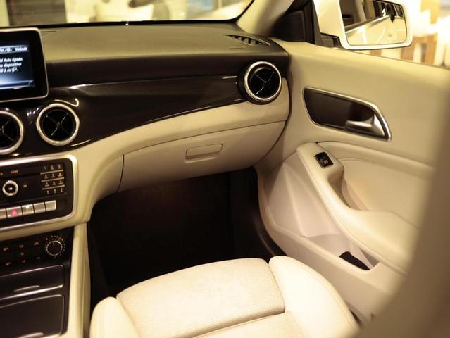 MERCEDES-BENZ CLA180 — foto 18
