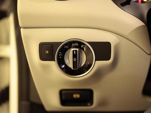 MERCEDES-BENZ CLA180 — foto 19