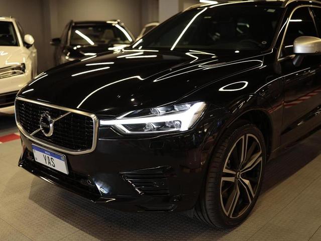 VOLVO XC60 T8 R-DESIGN — foto 4