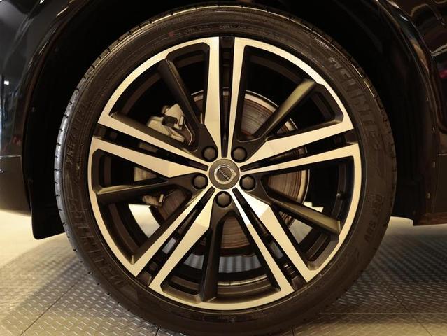 VOLVO XC60 T8 R-DESIGN — foto 6