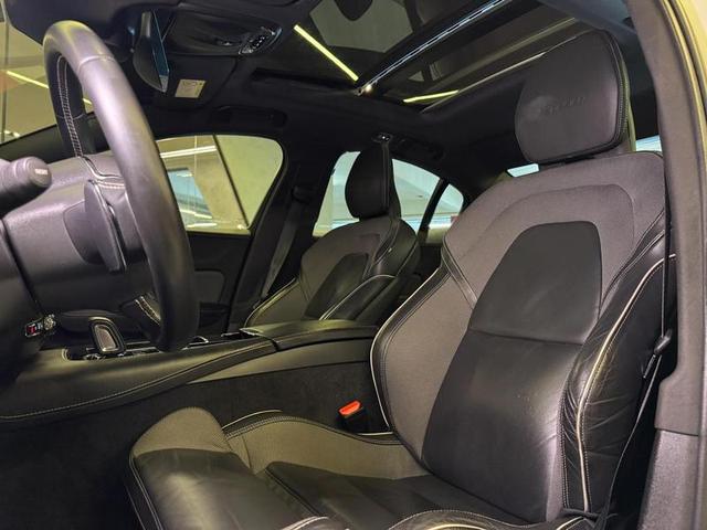 VOLVO S60 T8 R-DESIGN — foto 12