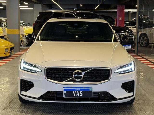 VOLVO S60 T8 R-DESIGN — foto 2
