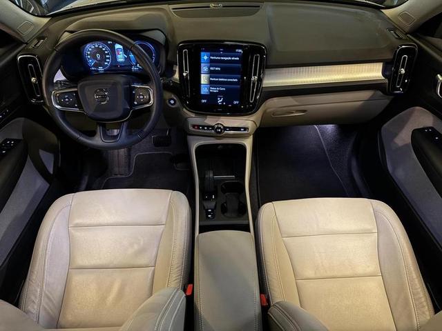VOLVO XC40 T5H MOMENTU — foto 15