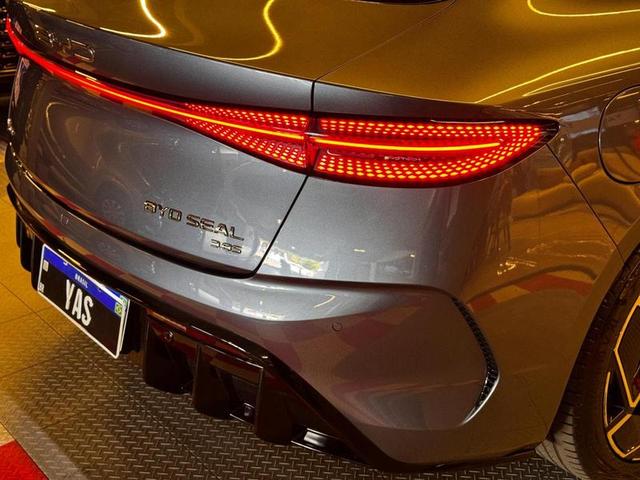 BYD SEAL AWD GS 590EV — foto 8