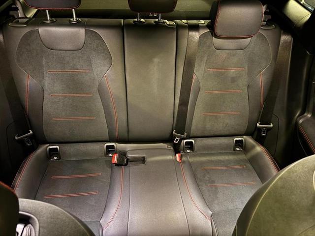 MERCEDES-BENZ GLA200 AMG LINE — foto 13