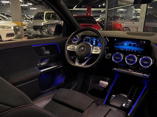 MERCEDES-BENZ GLA200 AMG LINE — foto 14
