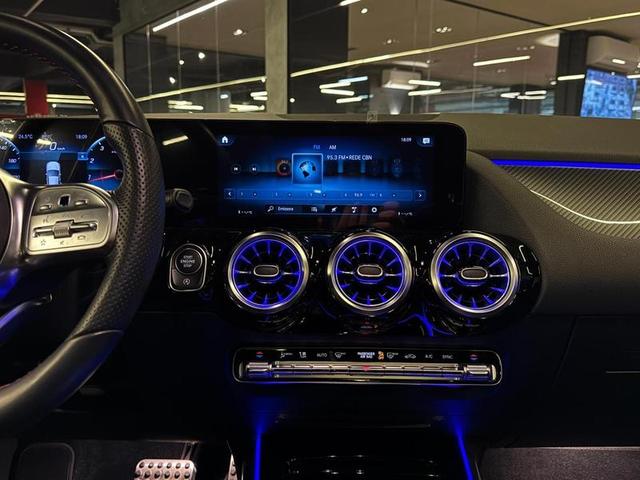 MERCEDES-BENZ GLA200 AMG LINE — foto 16
