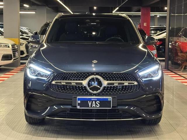 MERCEDES-BENZ GLA200 AMG LINE — foto 2