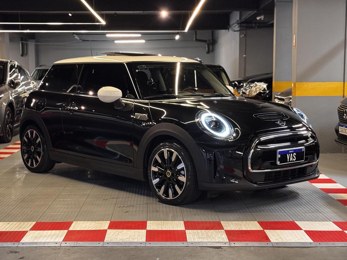 MINI COOPER SE EXCLUSIVE 3P (ELÉTRICO)