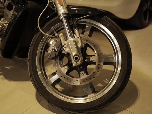 HARLEY-DAVIDSON VRSCF — foto 5